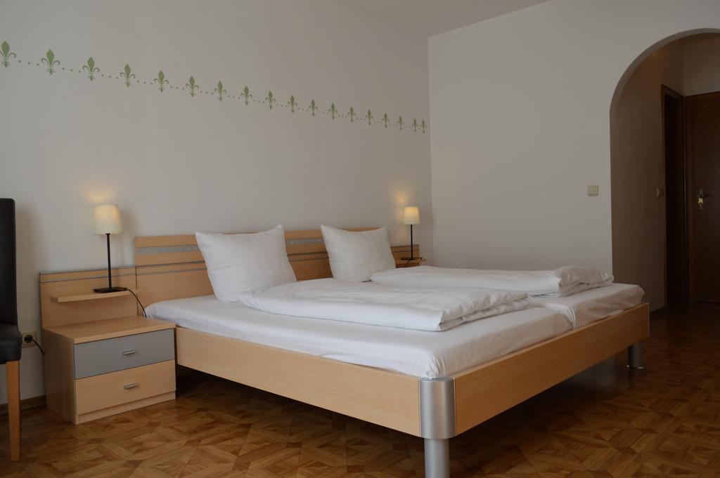 Hotel Bayersoier Hof Bayersoien Zimmer foto